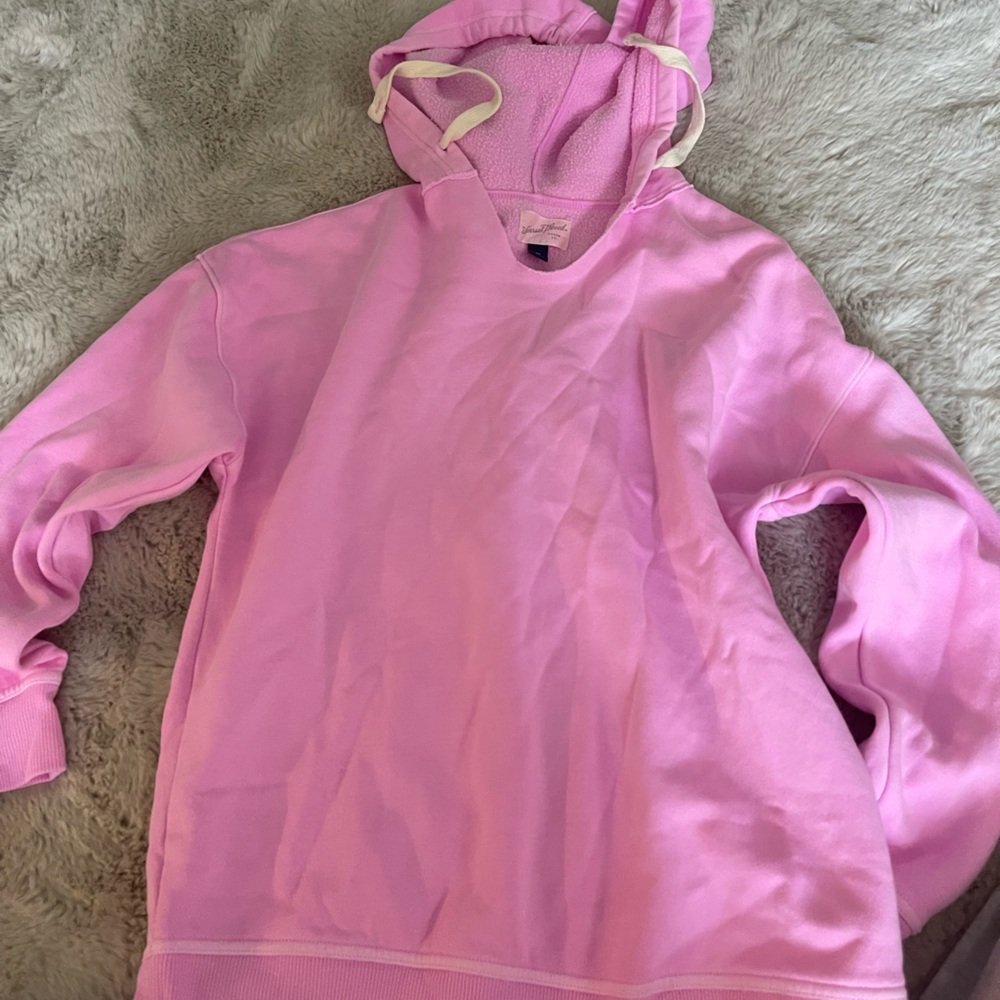 Universal threads pink hoodie